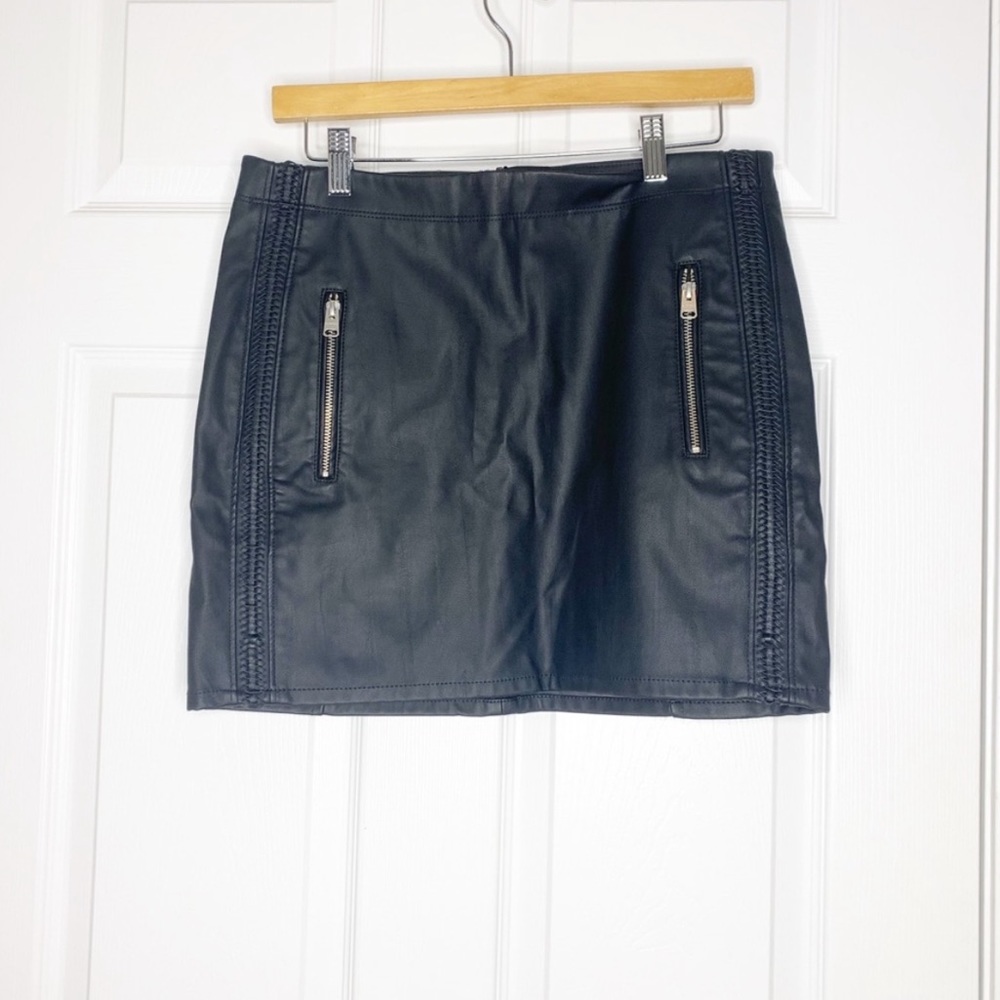 Express faux leather mini skirt size 8
